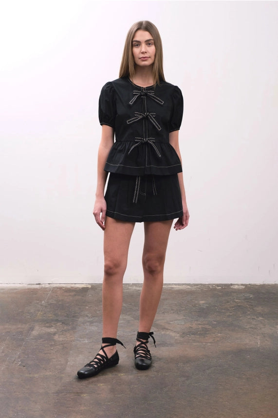 Puff Sleeve Front Tie Contrast Detail Top
