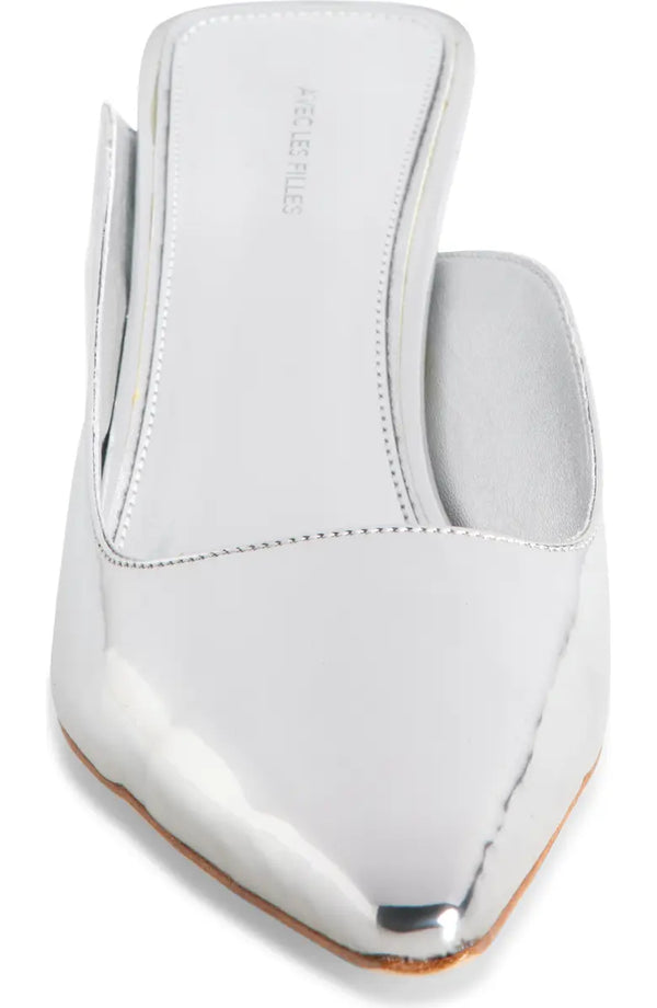 Alma Asymmetrical Leather Mule