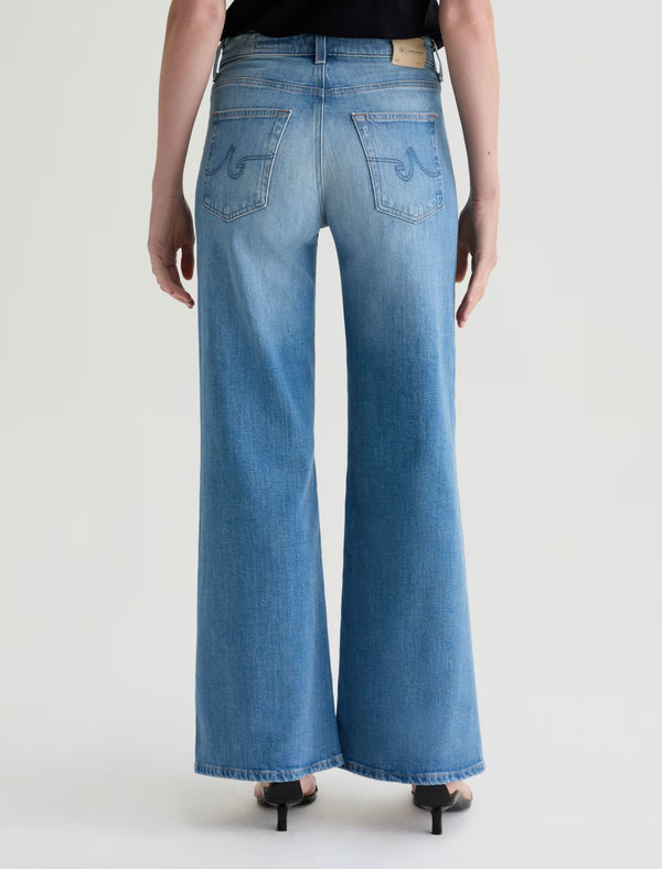 Saige Wide Leg AG-ed Mid-Rise Fit Denim
