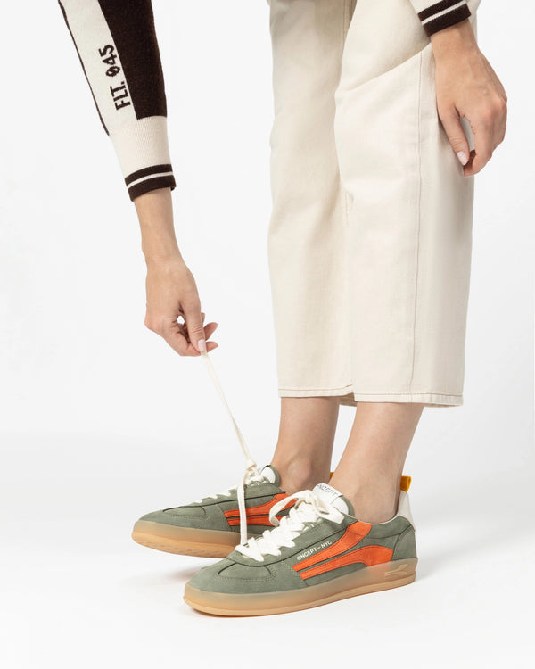 Fez Sneakers