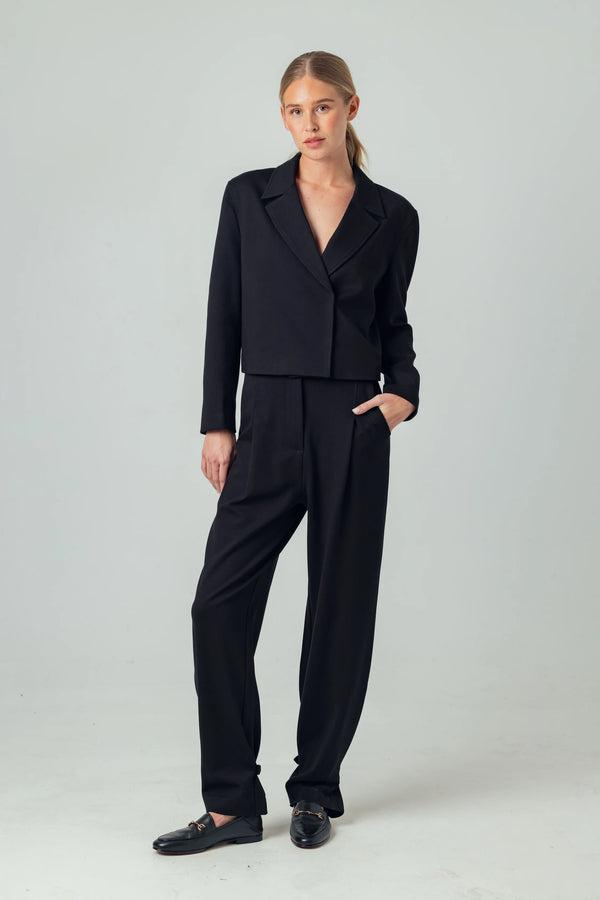 Avrelie Pant
