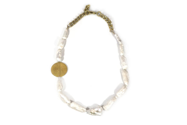 Biwa Pearl & Brass Medallion