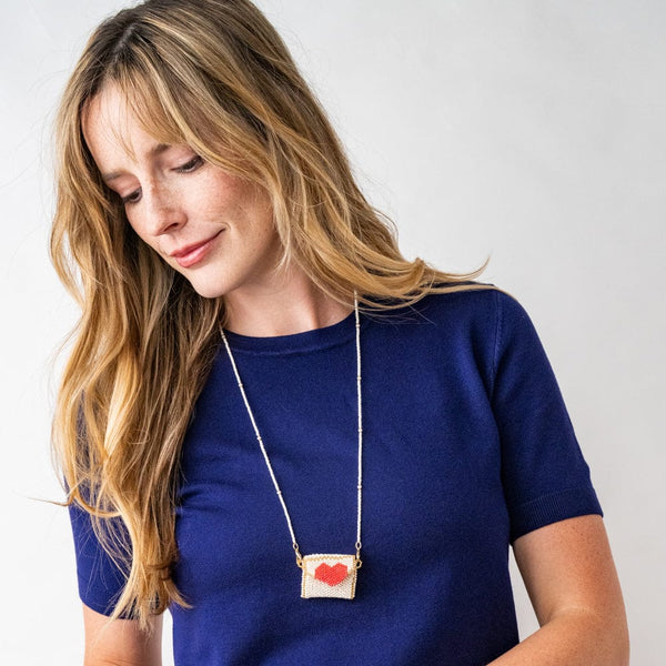 Izzie Pouch Necklace with Red Heart Ivory
