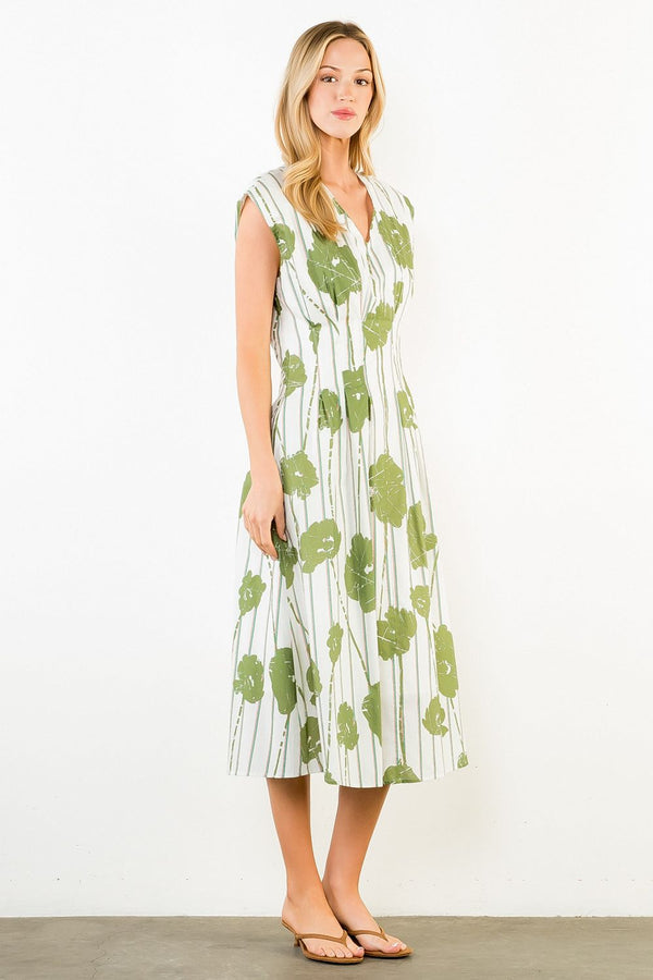 Sleeveless Pattern Detail V-Neck Dress